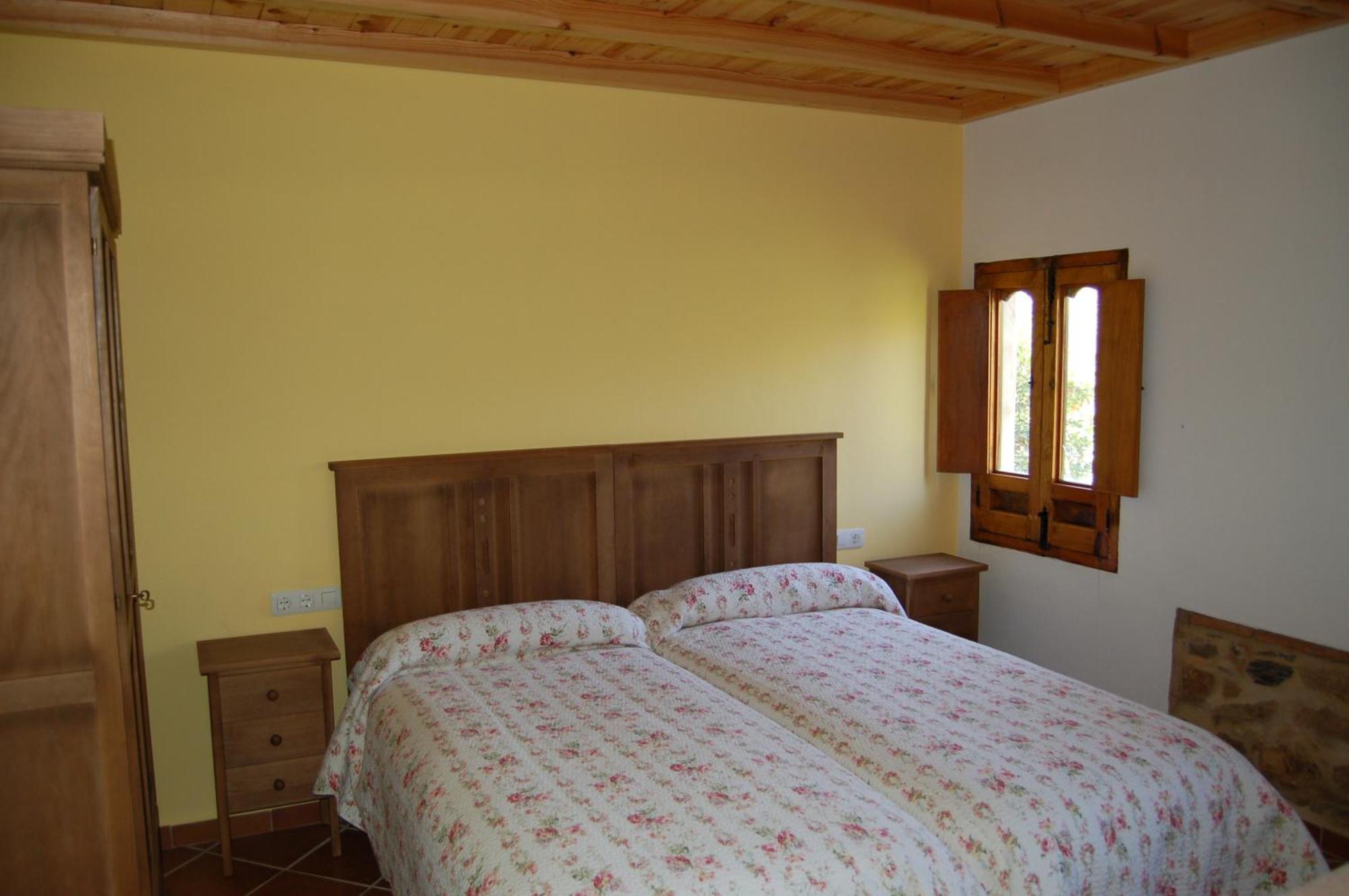 La Molinilla Apartamentos Y Hammam (Adults Only) Linares de la Sierra Kültér fotó